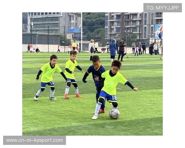 中国足球联赛推广足球普及教育活动，中国足球宣传