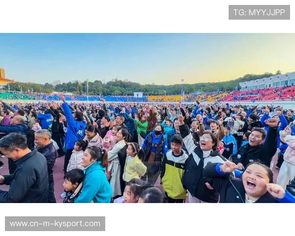 球迷互动活动现场报道,球迷聚集 球迷互动活动现场报道,球迷聚集