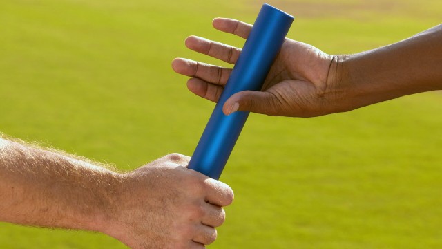 开云体育官方网站-哈维-西蒙斯闪耀表现：热刺4-0哥本哈根背后的战术解密与个人故事