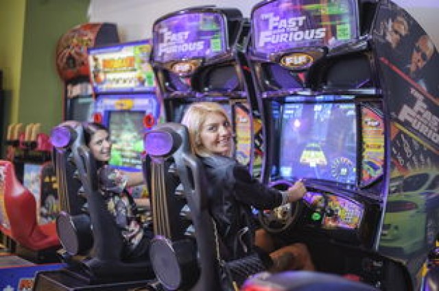 开云官方网站-比赛数据：关键经济波动点与团战胜率关联分析